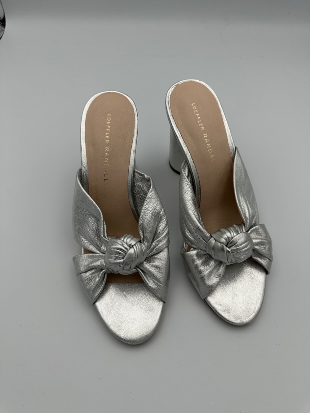 Loeffler Randall Coco Knotted Metallic Leather Mules ASO Sofia Vergara Sz8